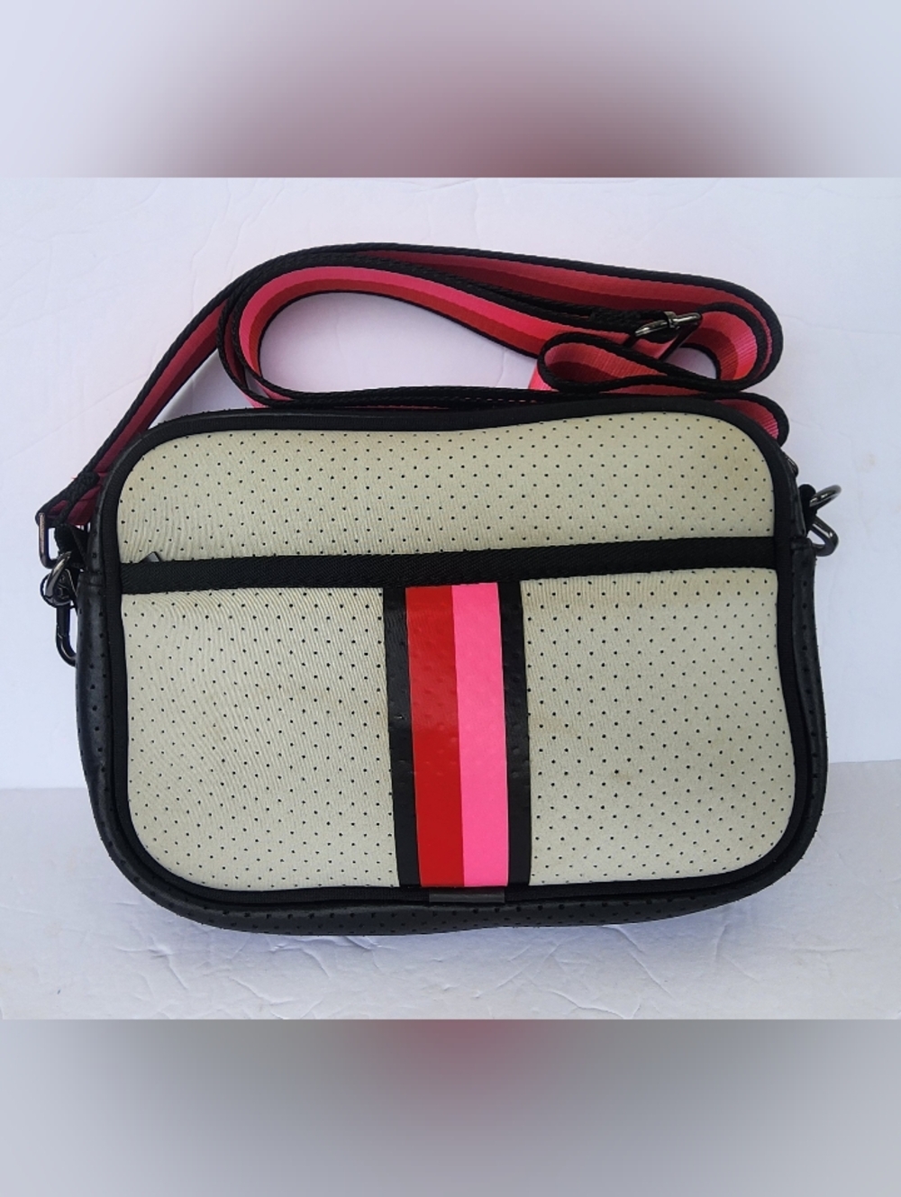 Womens Drew Neoprene Camera Crossbody Bag in Cream/Black w/ Pink & Red Stripe!!